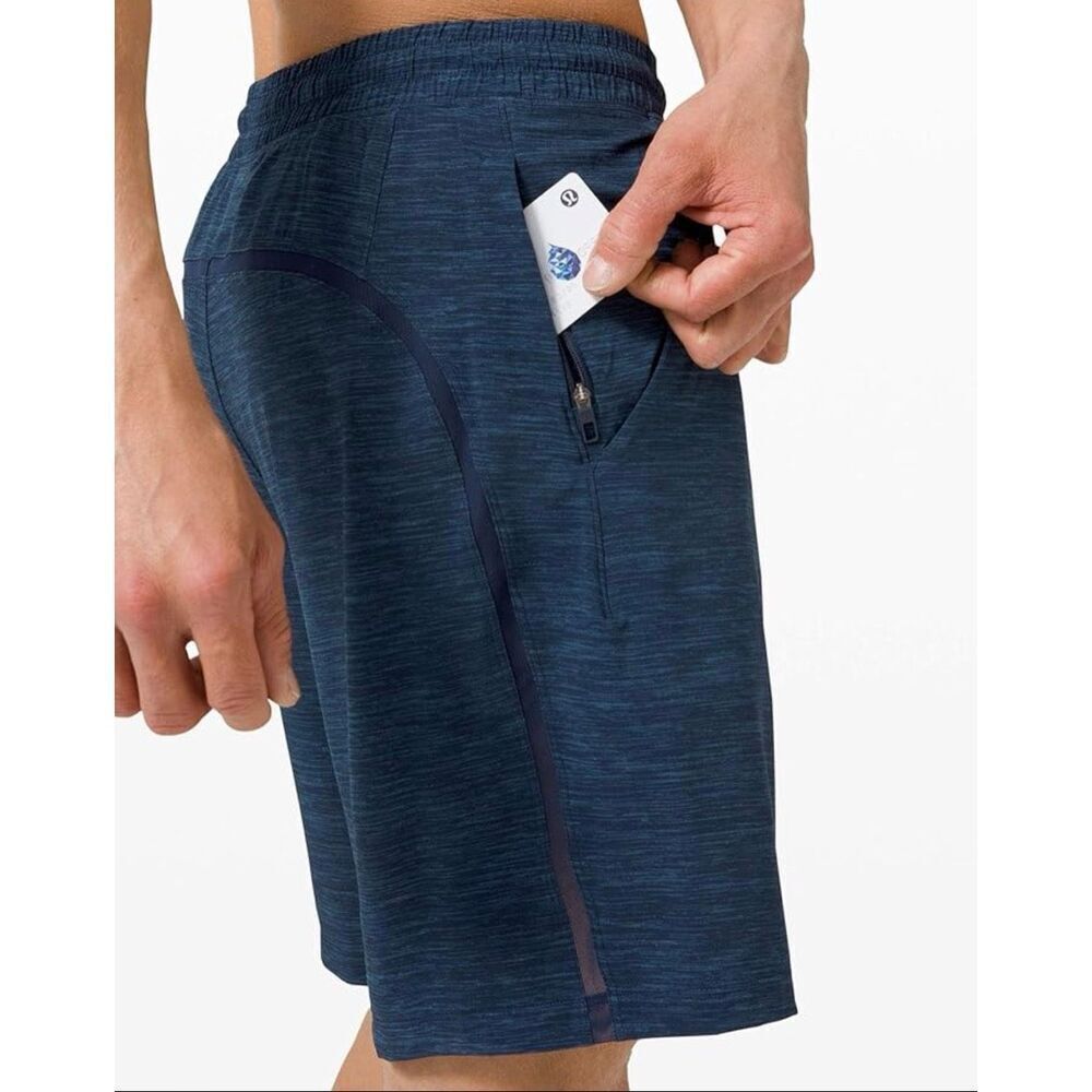 Lululemon The Pace Breaker Blue Heathered linerless 7” Shorts men’s sz S